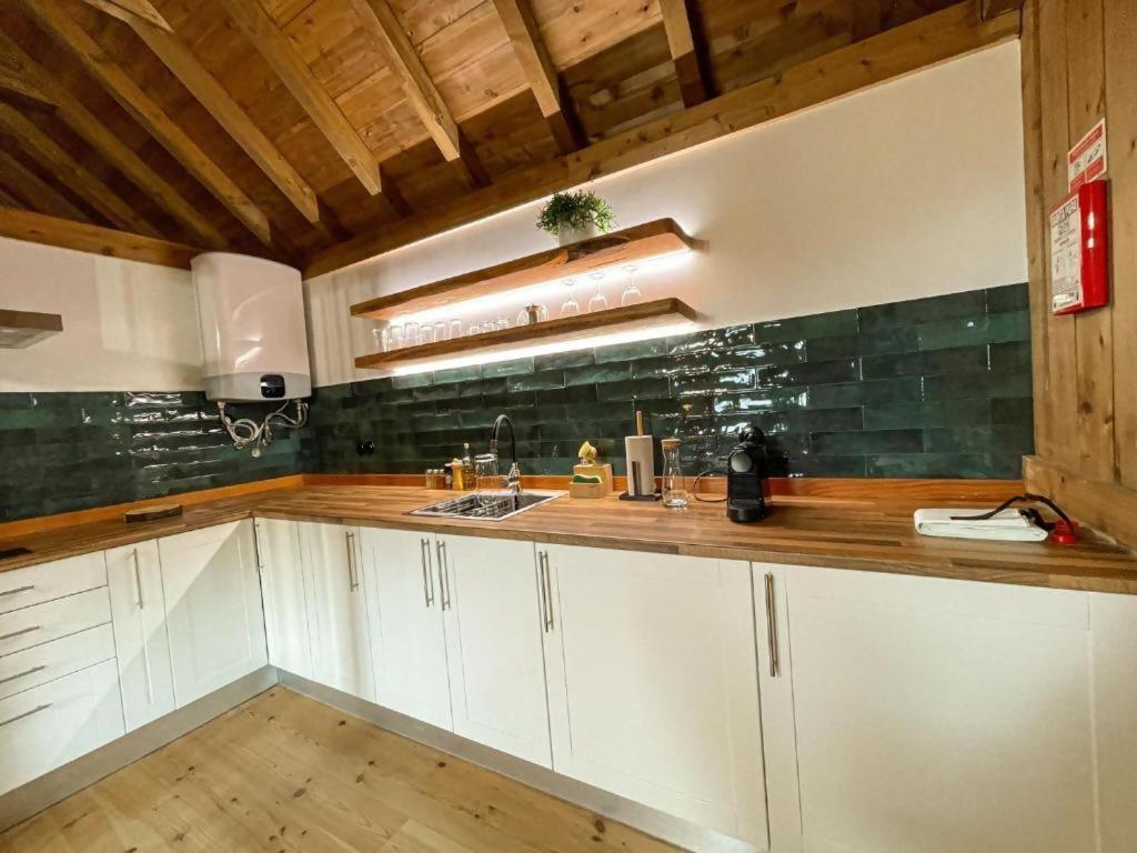 Hotel Mountain Eco Shelter 2 Funchal  Esterno foto